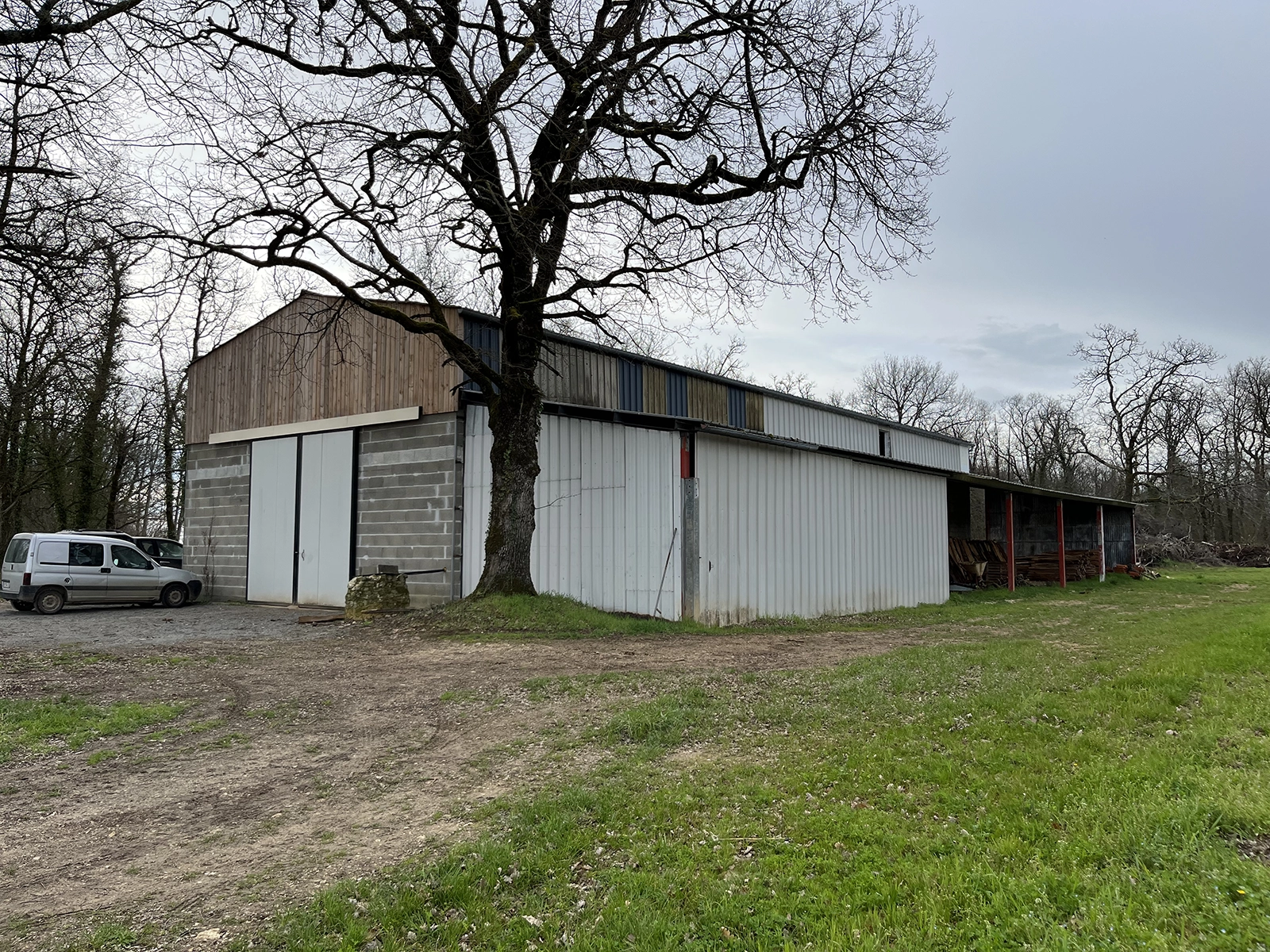 Allaire Architecte a accompagné la réhabilitation d'un chai viticole